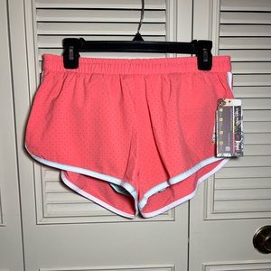 NWT Rabbit Repeats 2 inch shorts